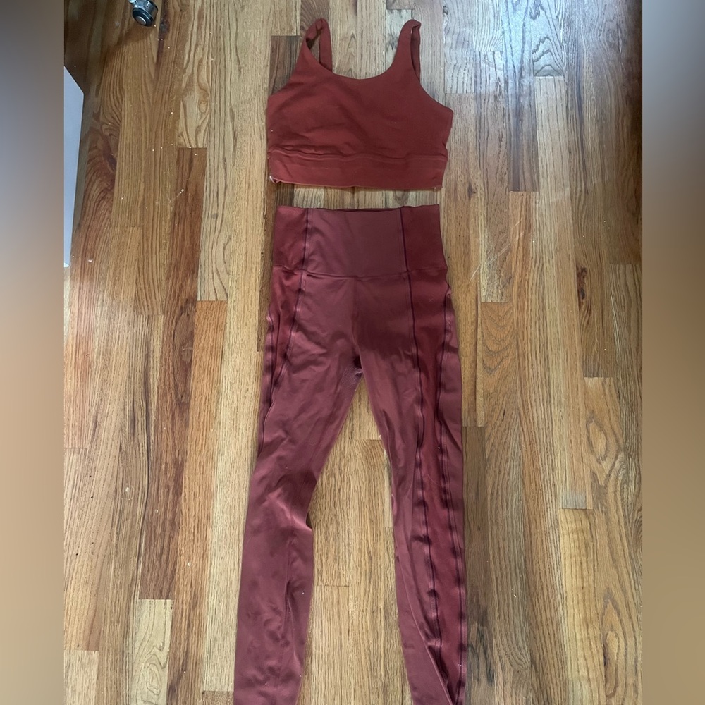 Nike Yoga Set